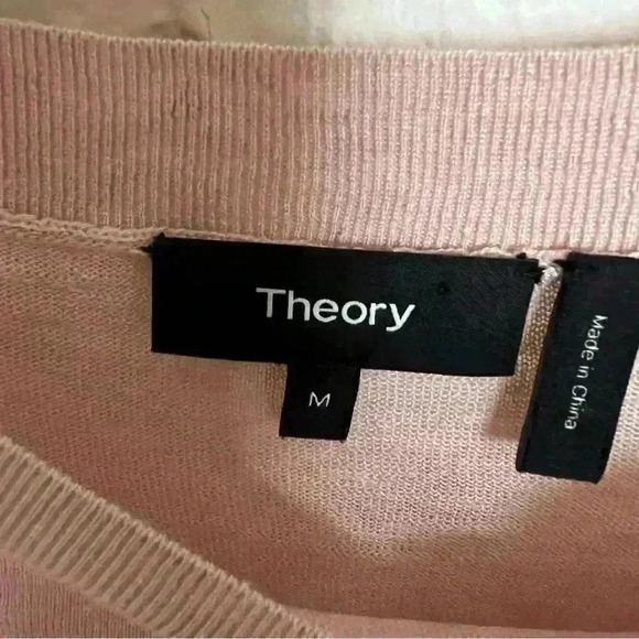 Theory Karenia Sag Harbor Long Sleeve Top-Medium - Picture 4 of 6